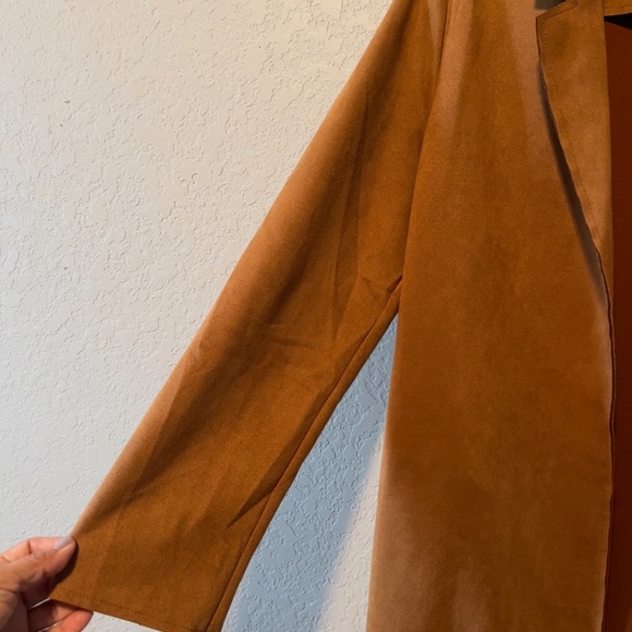 Chic Caramel Suede-Feel Open Front Jacket - Size Medium! - Picture 6 of 8